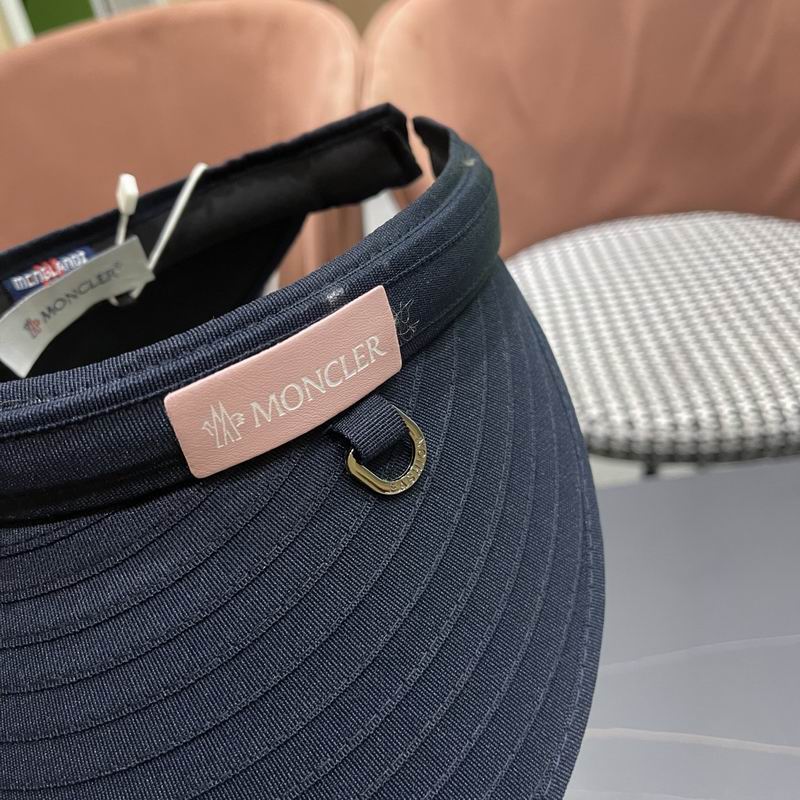 Moncler visor (92)