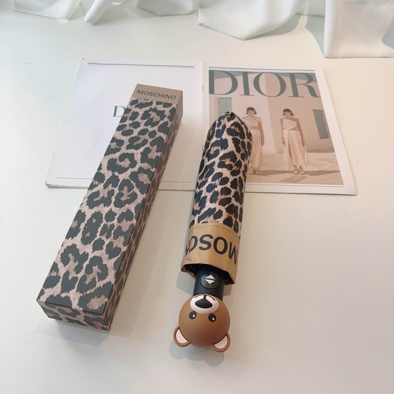 Moschino Umbrella (1)