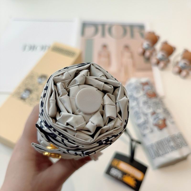 Moschino Umbrella (109)