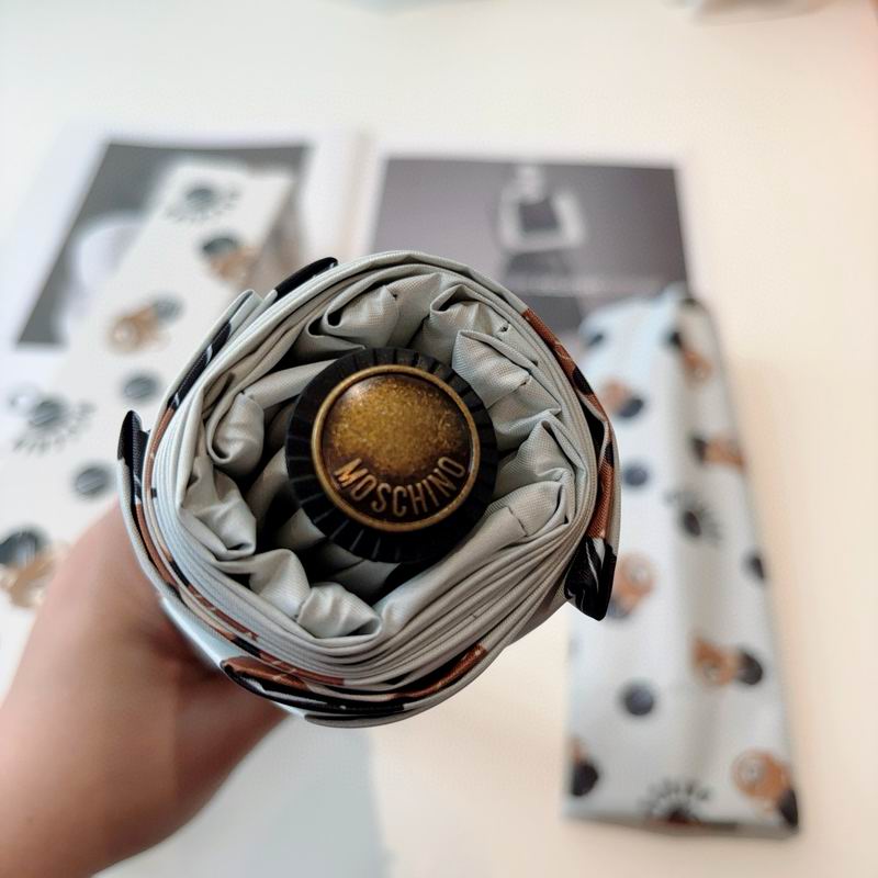 Moschino Umbrella (41)