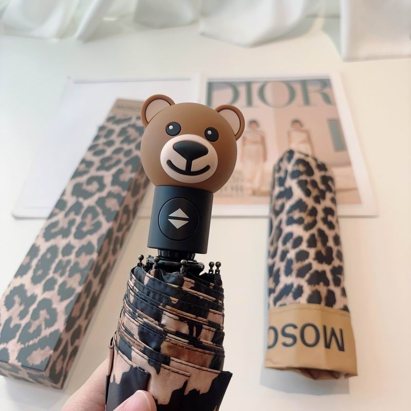 Moschino Umbrella (5)