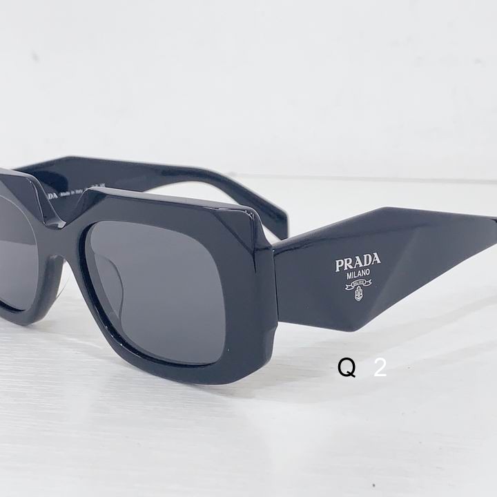 Prada B23 54 20-145 b07