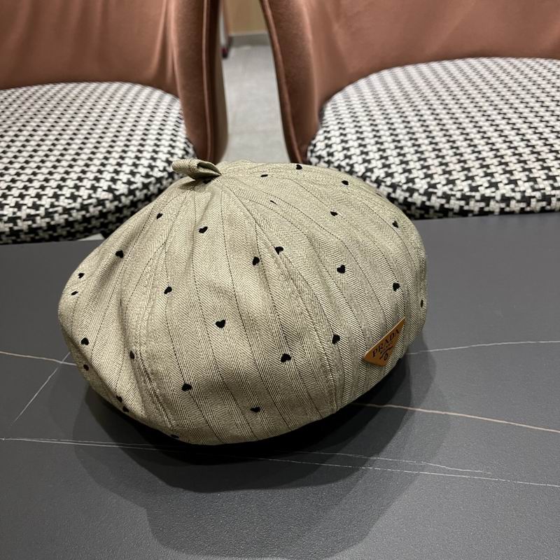 Prada beret (18)