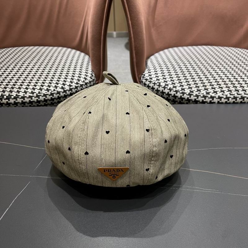 Prada beret (20)