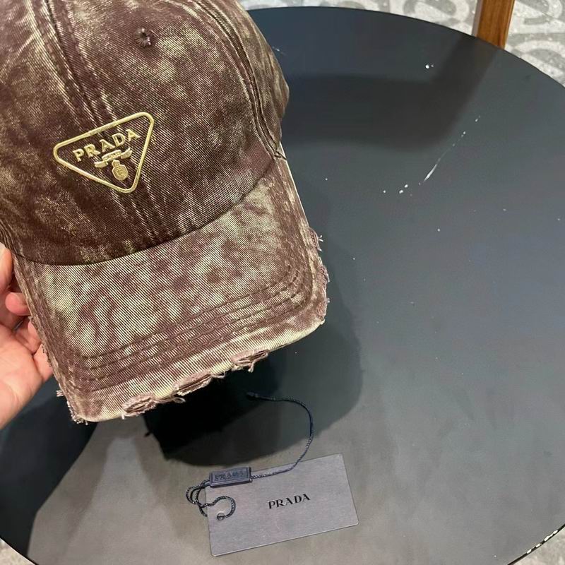 Prada cap (103)