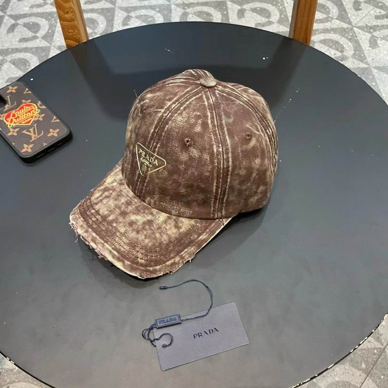 Prada cap (105)