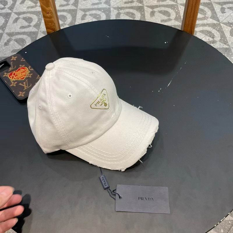 Prada cap (113)
