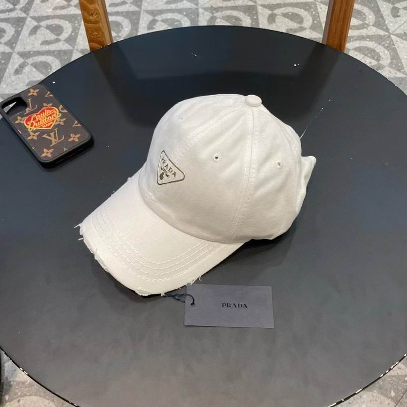 Prada cap (114)