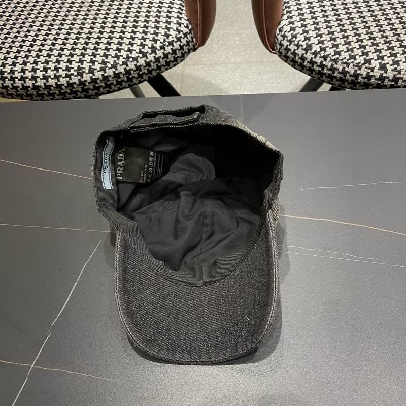 Prada cap (13)
