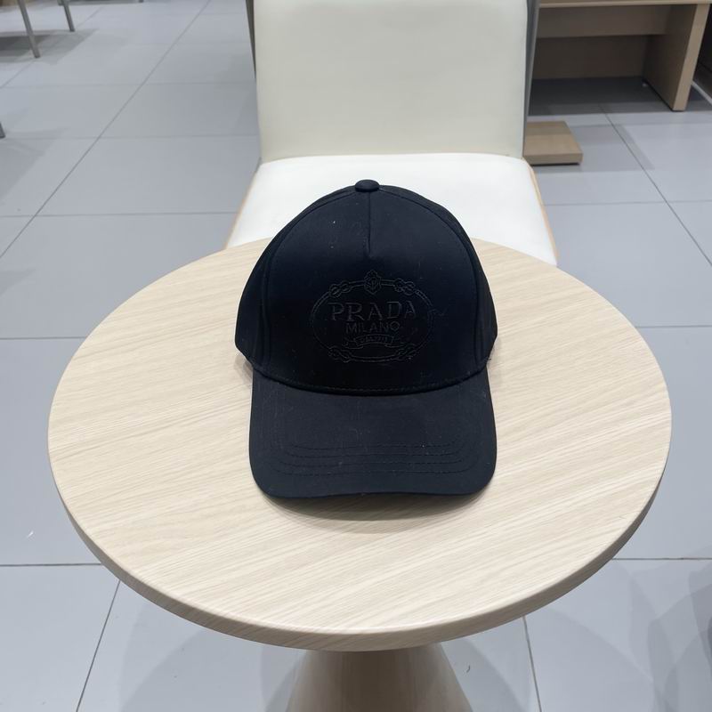 Prada cap (133)