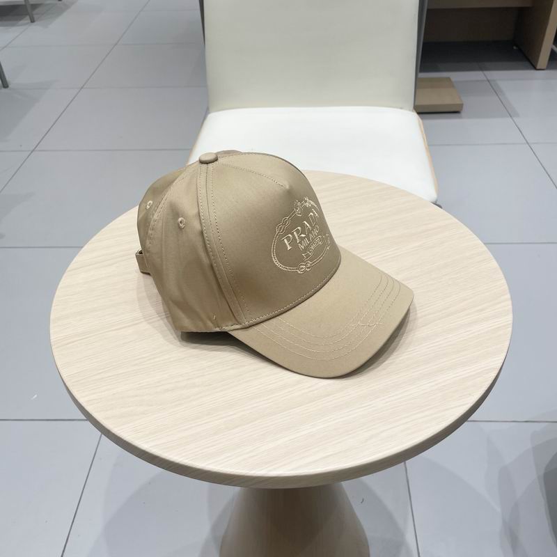 Prada cap (149)