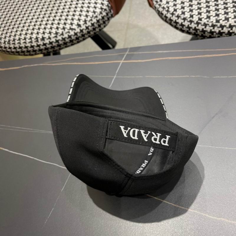Prada cap (163)