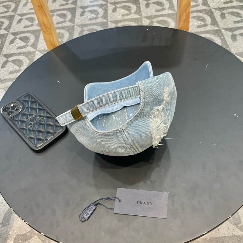 Prada cap (166)