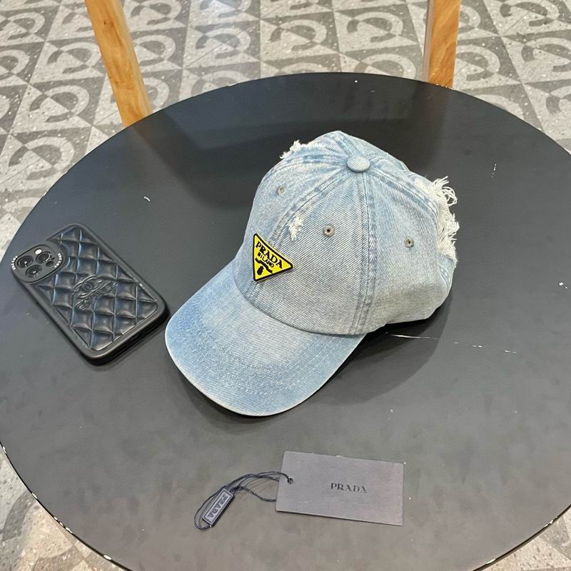 Prada cap (171)