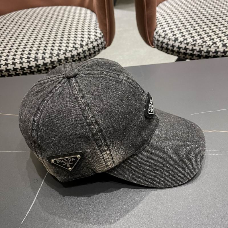 Prada cap (18)