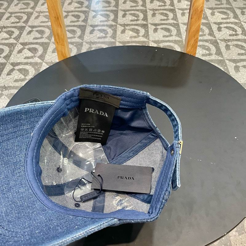 Prada cap (183)