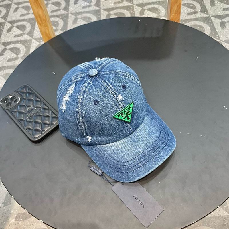 Prada cap (186)