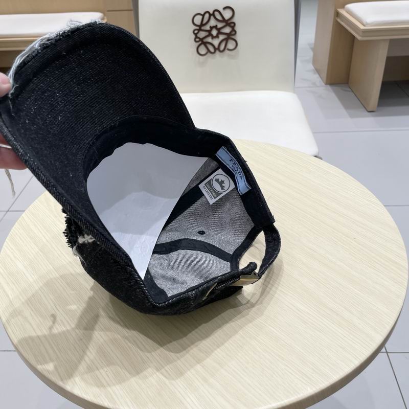 Prada cap (19)