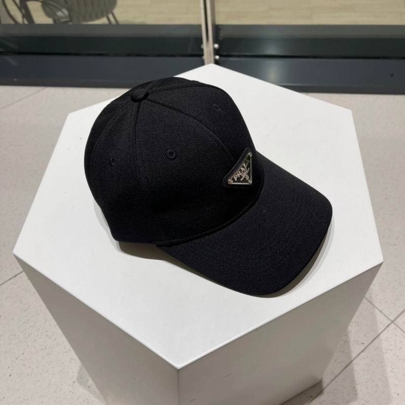 Prada cap (206)