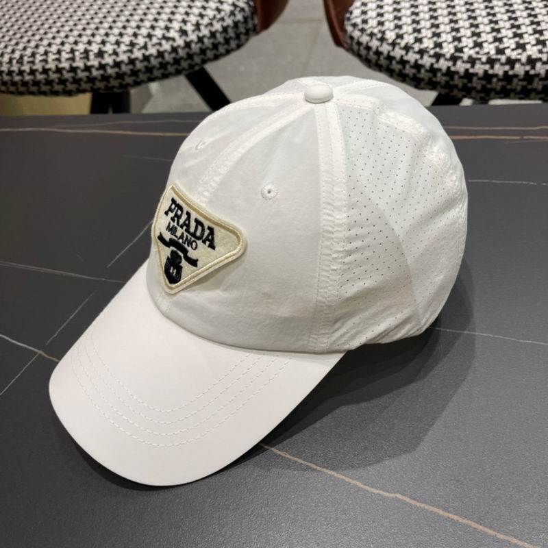Prada cap (227)