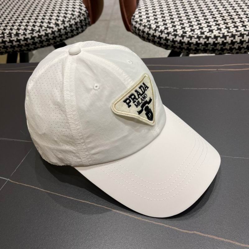 Prada cap (228)