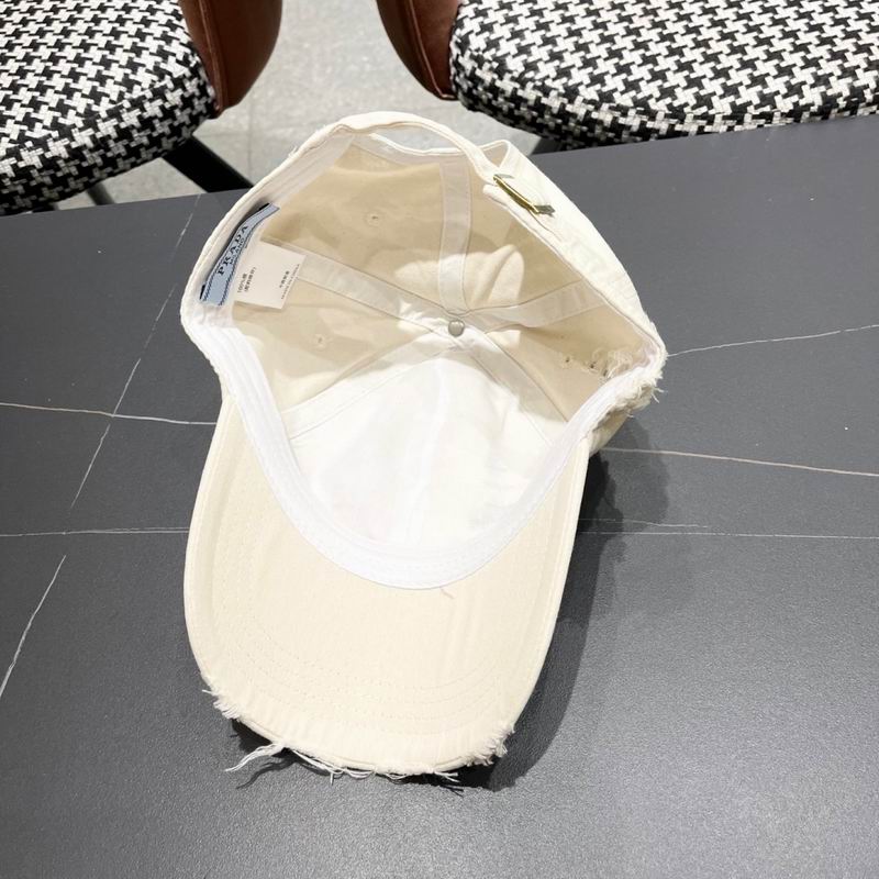 Prada cap (266)
