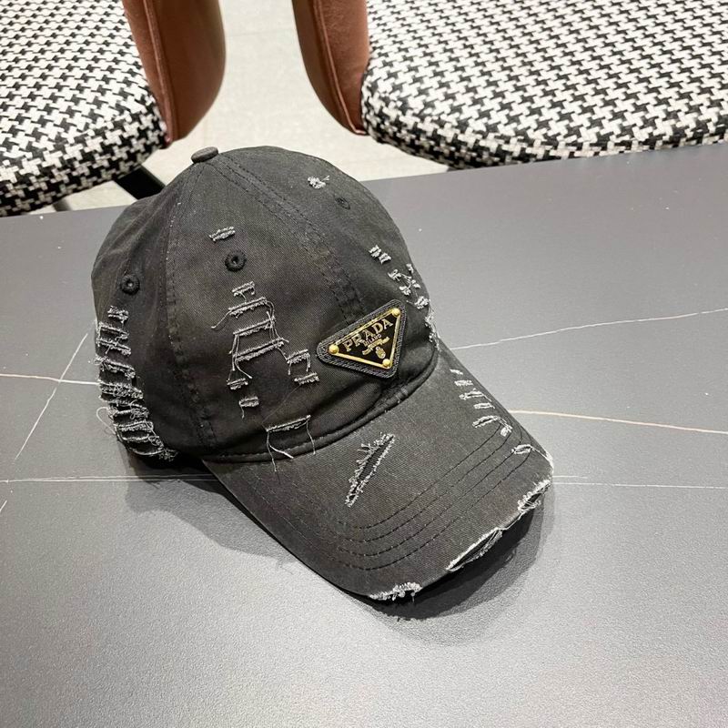 Prada cap (284)