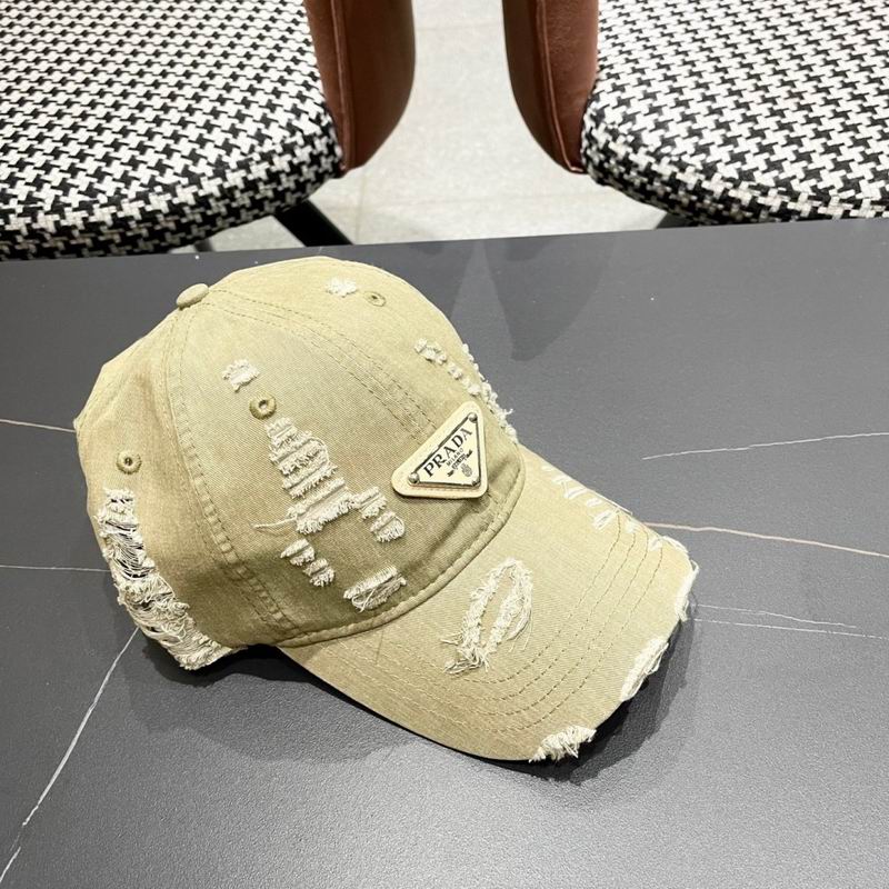 Prada cap (306)