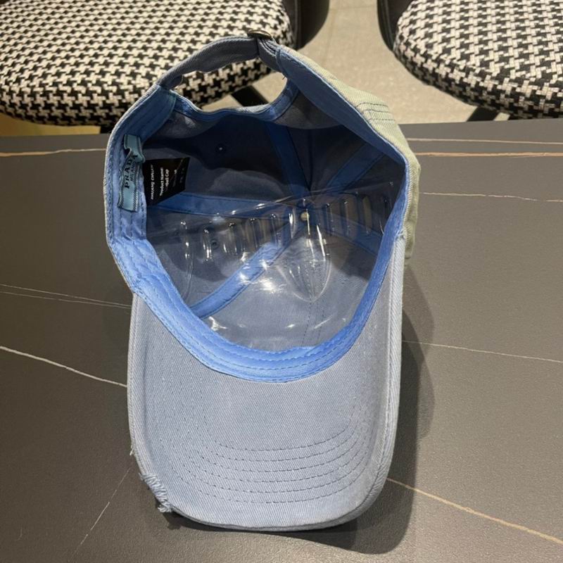 Prada cap (31)