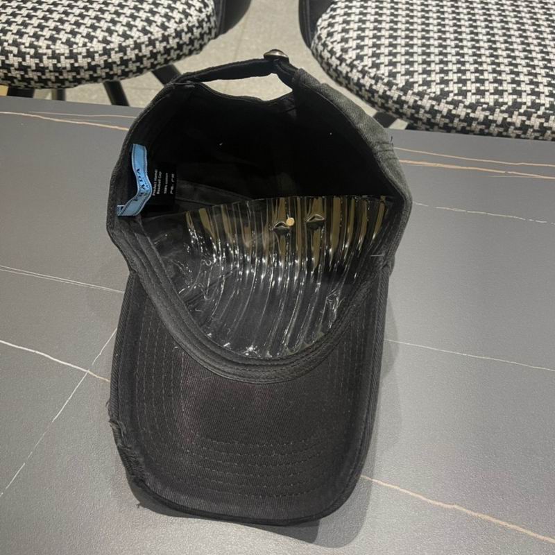 Prada cap (42)