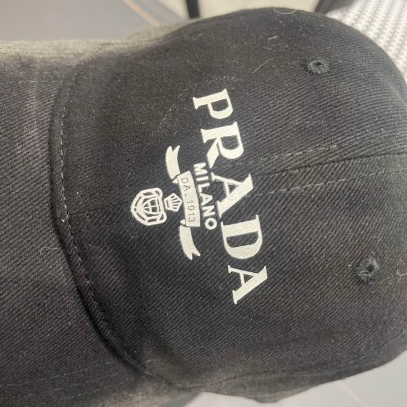 Prada cap (45)
