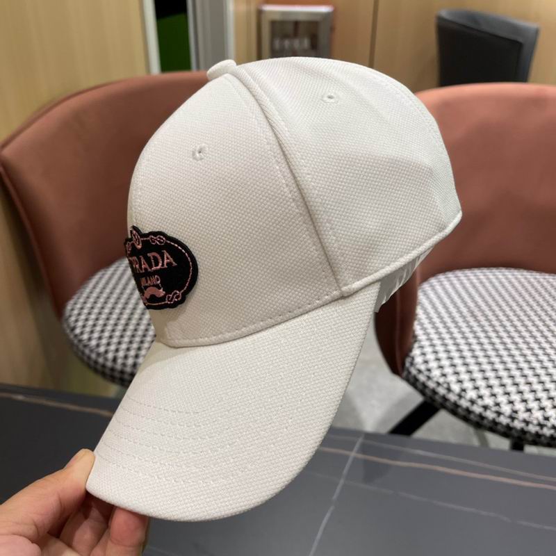 Prada cap (48)