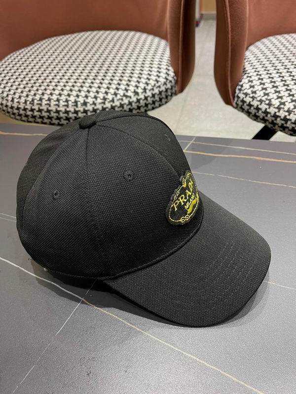 Prada cap (62)