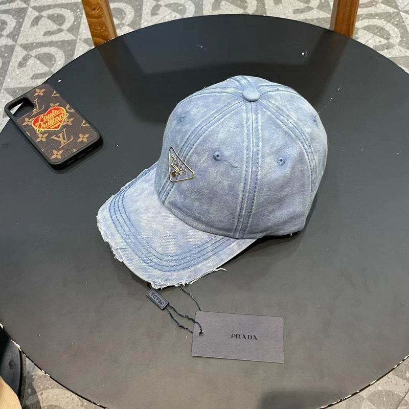 Prada cap (78)
