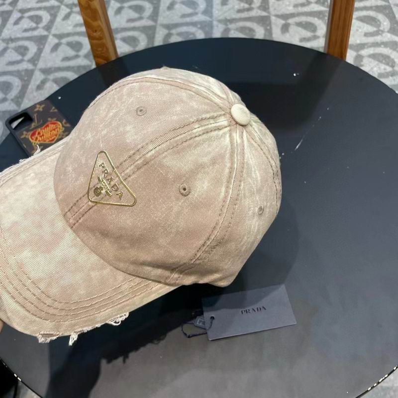 Prada cap (92)