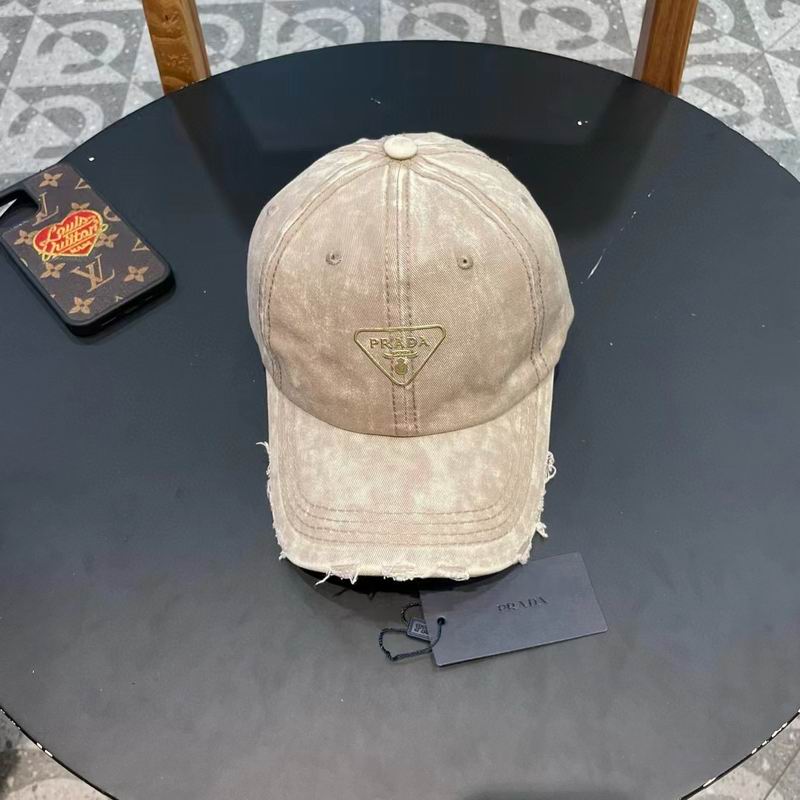 Prada cap (97)