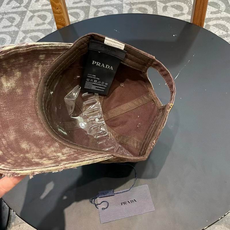 Prada cap (99)