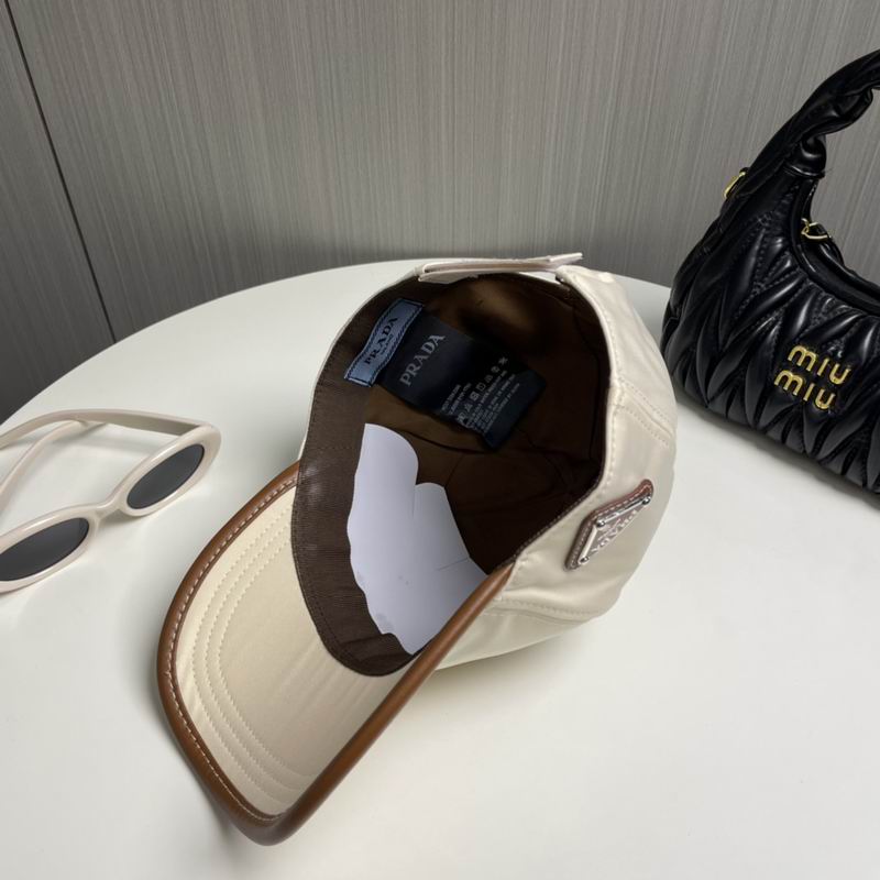 Prada cap dx (104)
