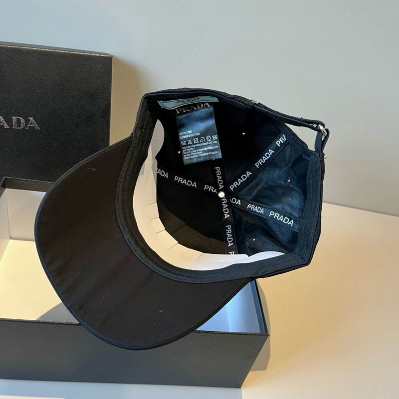 Prada cap dx (37)