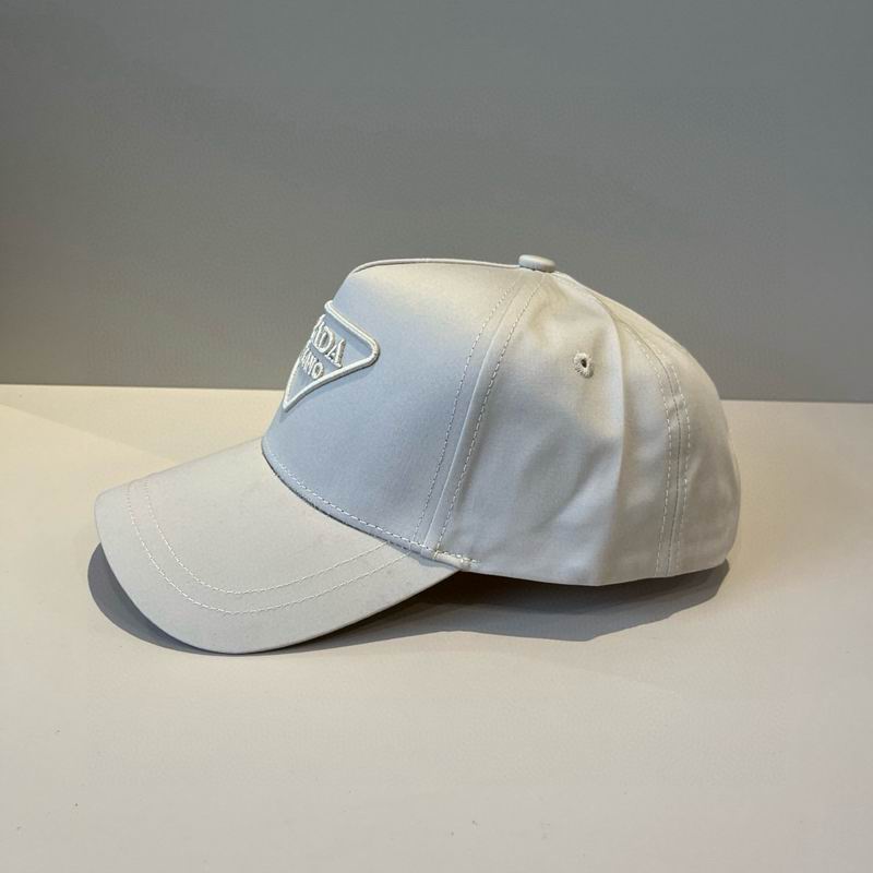 Prada cap dx (5)