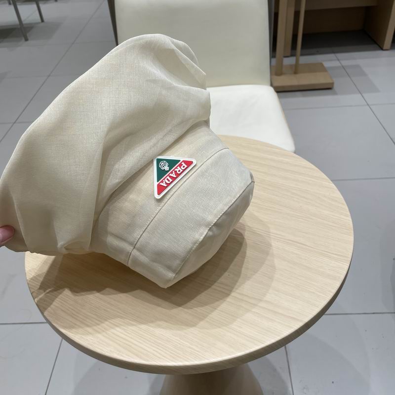 Prada hat (109)