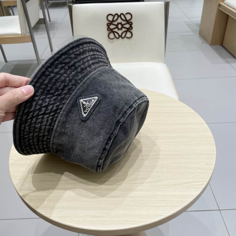 Prada hat (118)