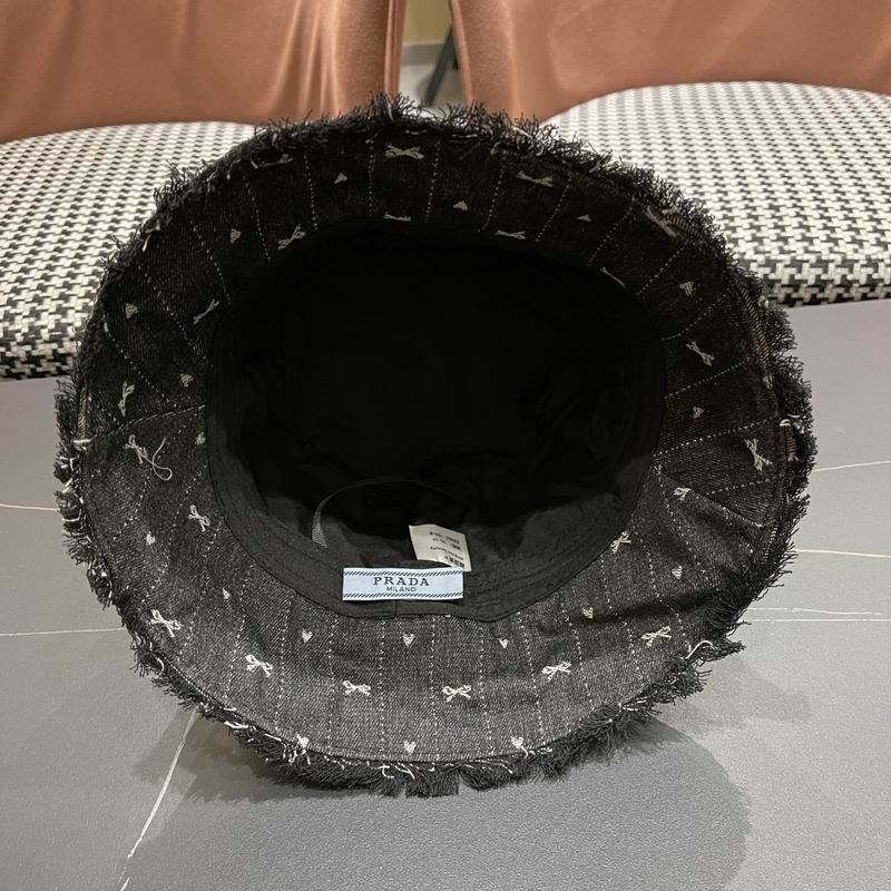 Prada hat (167)