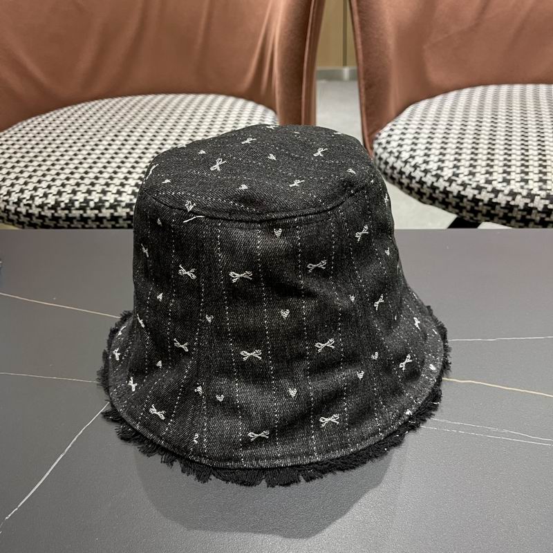 Prada hat (172)
