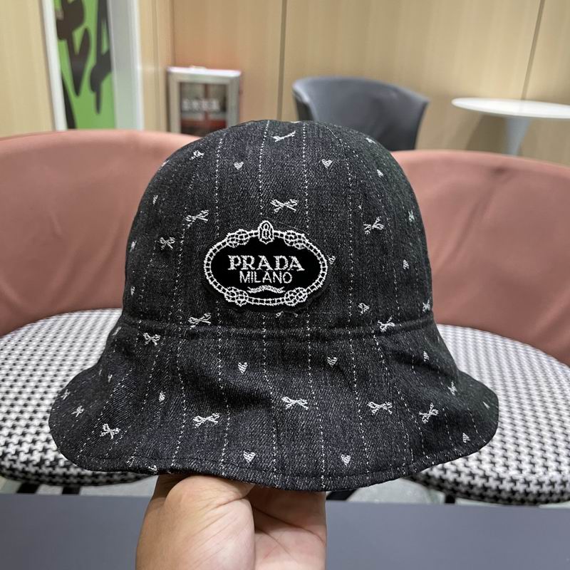 Prada hat (194)