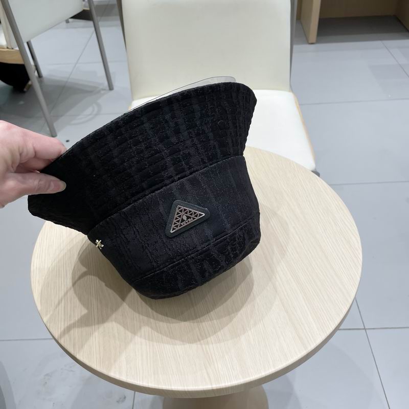 Prada hat (201)