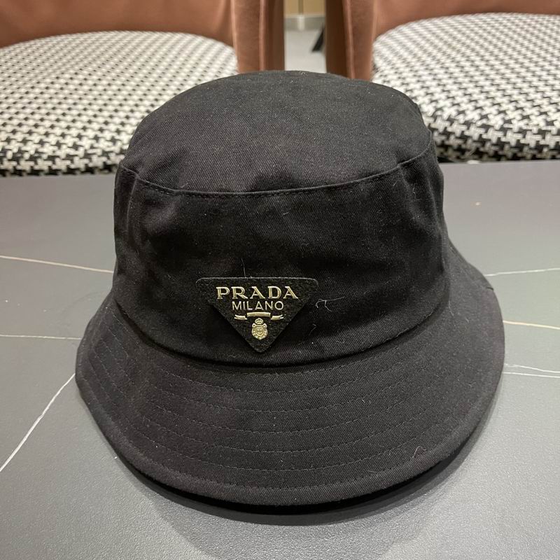 Prada hat (206)