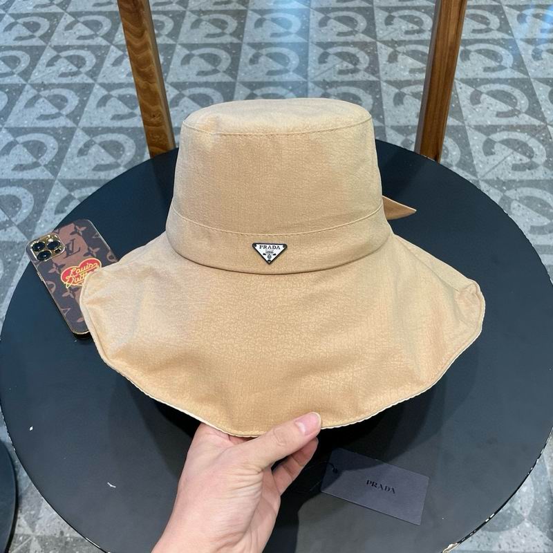 Prada hat (242)