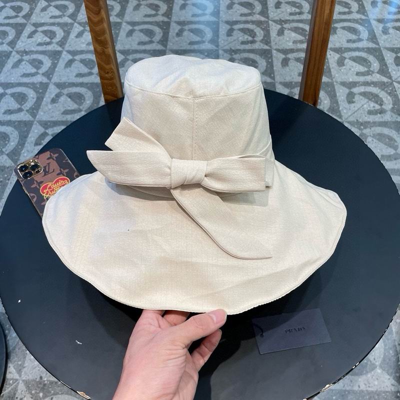 Prada hat (256)