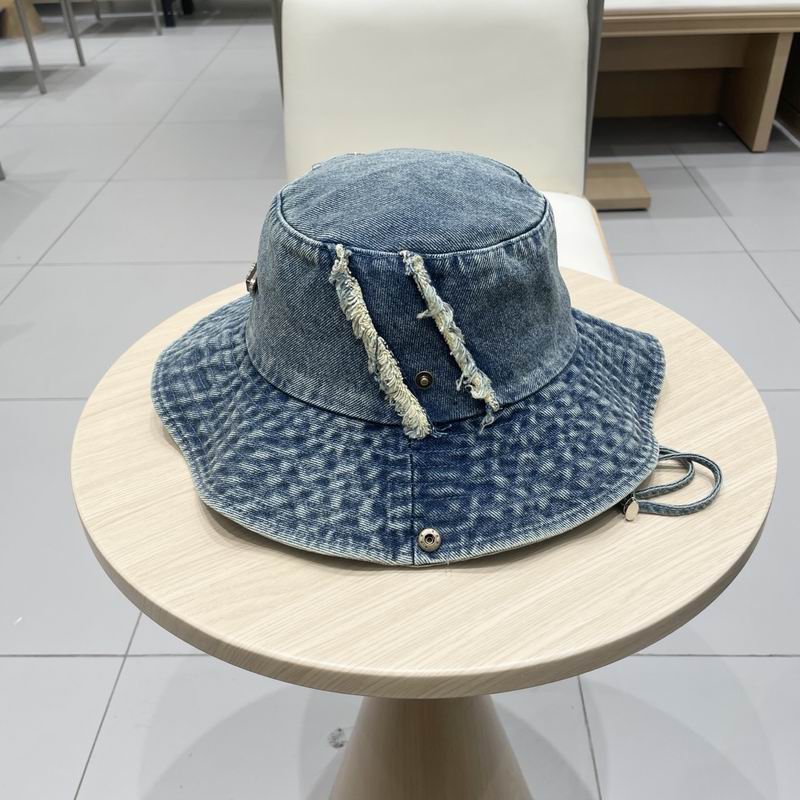 Prada hat (274)